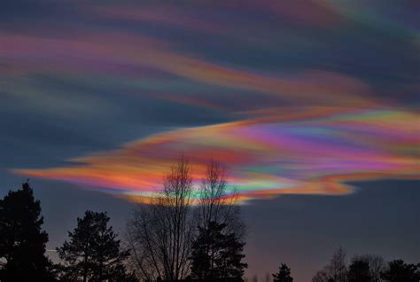 A Sign from Heaven ~ Nacreous Rainbow Clouds, Methane, Ozone Depletion & Climate Change